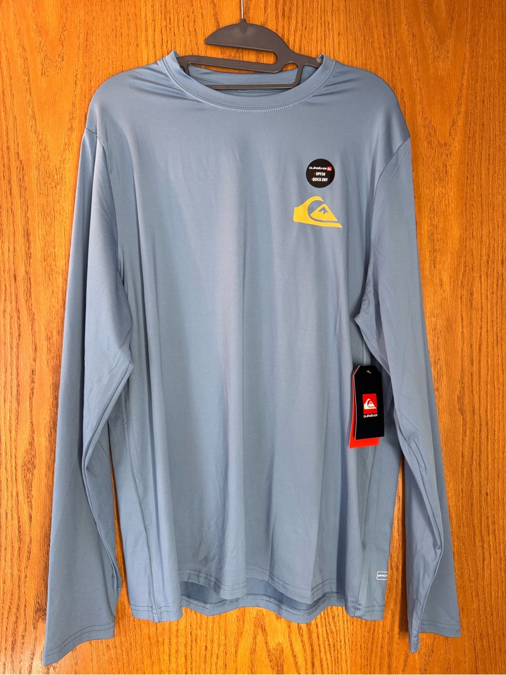 NWT Quicksilver Men’s L Sun Shirt UPF 50